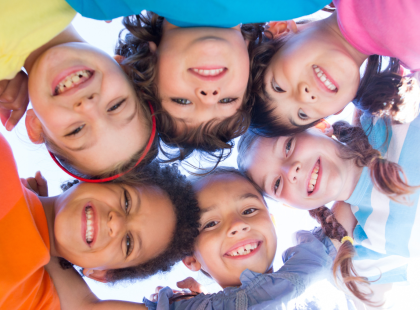 Image décorative - enfants qui s'amusent